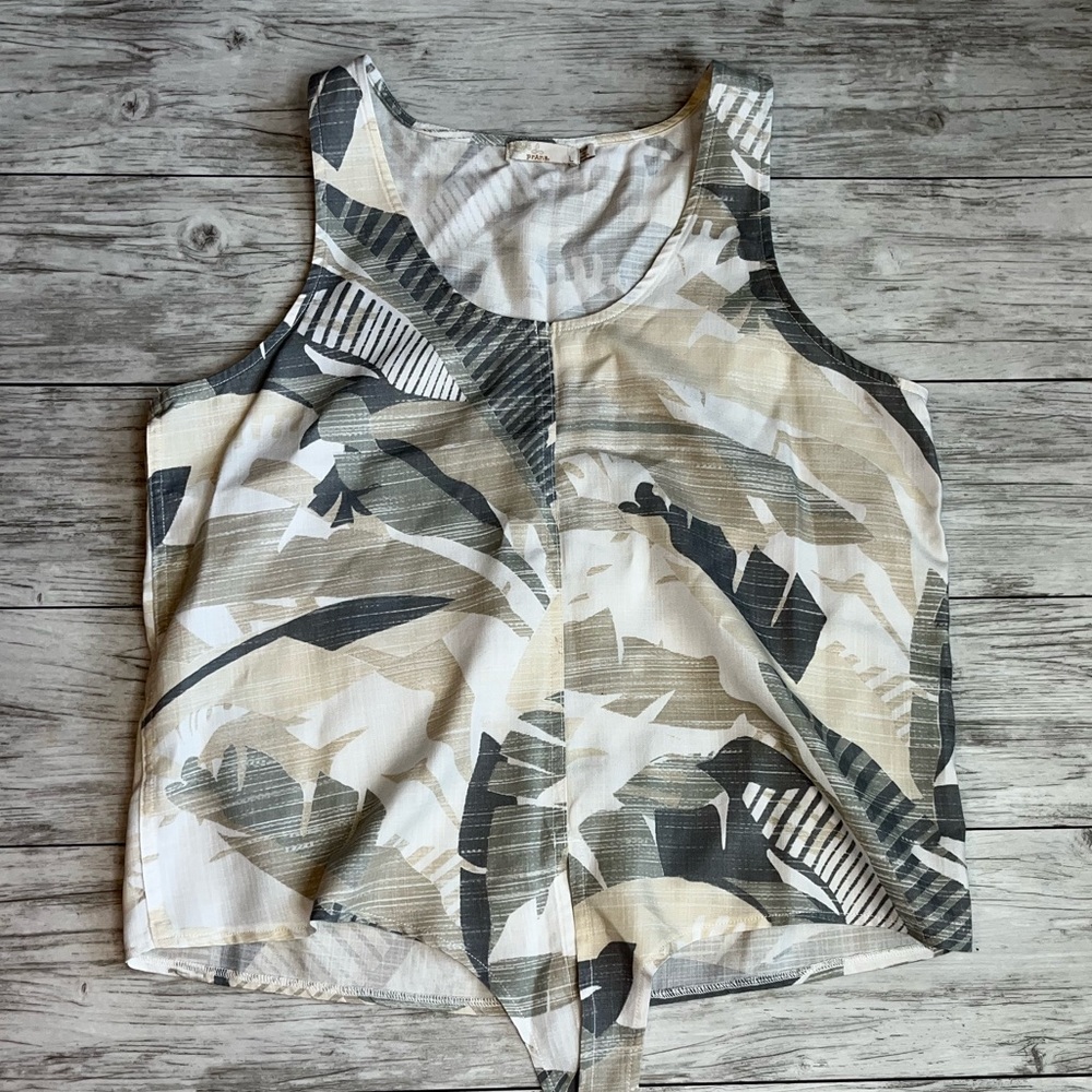 Prana Top Size Large